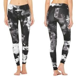 ALO Women's Airbrush Leggings Black Blast Gray Marbled Tie Dye Yoga Pant Size XS